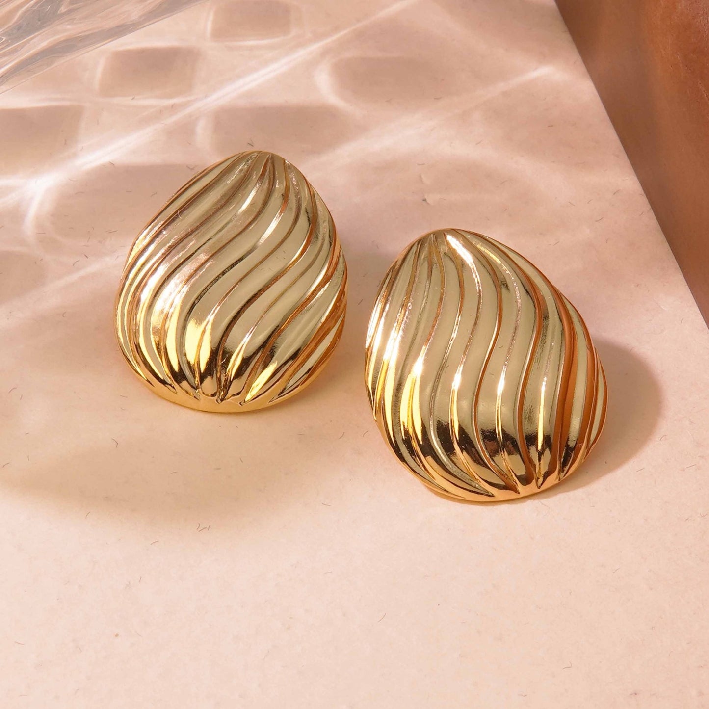 ARETES A75